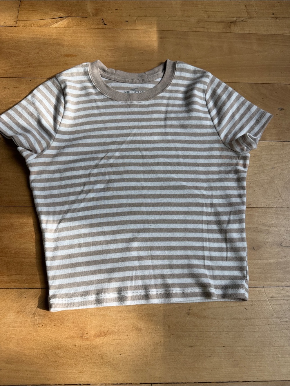Hollister Beige and White Striped Short Sleeve Tee
